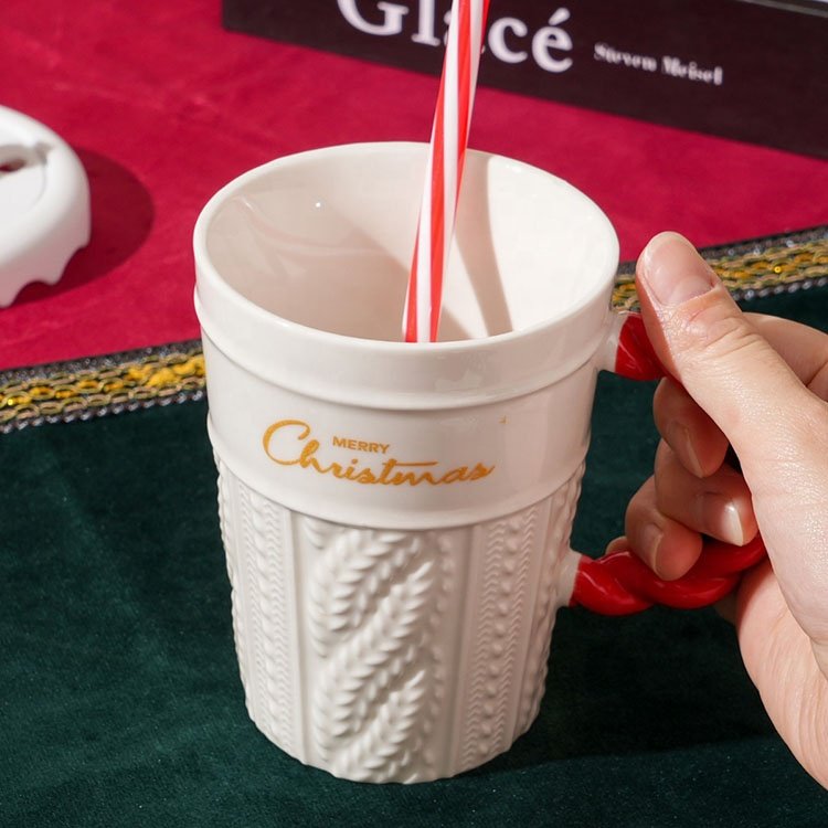 Creative Christmas Mug Ceramic Water Cup High Value With Lid Straw Couple Cup Holiday Gift Souvenir Gift