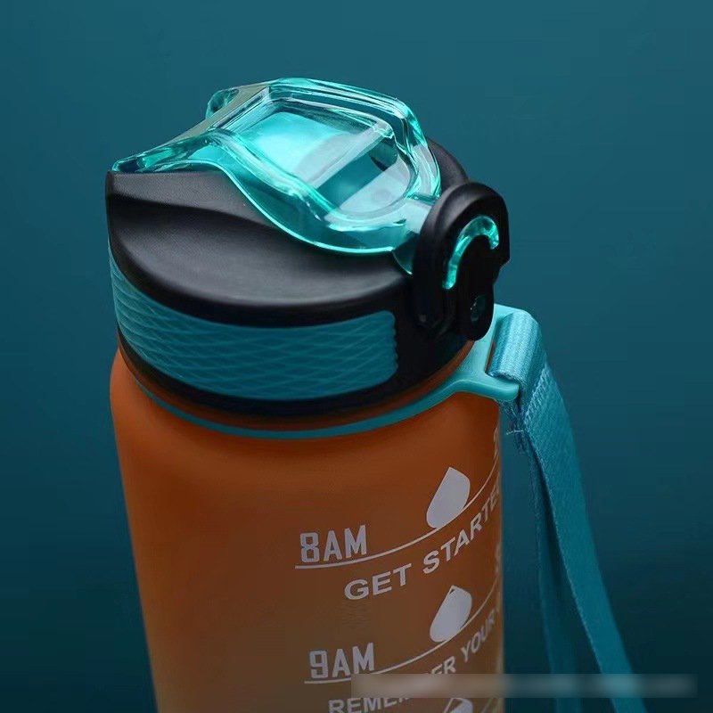 Fitness bpa free frosted plastic motivational water bottle with time marker for sport sport gym