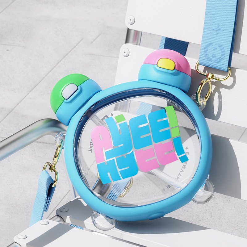 Cute Kawaii Tritan Bear Water Bottle with Rope Bottle Water For Outing Kids Mug for Outing Travel