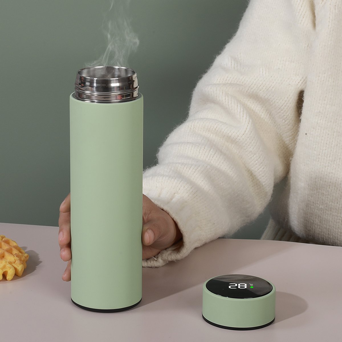 Thermos cup vacuum flask luxury drinkware battery powered smart water bottle with temperature display termos de agua digitales