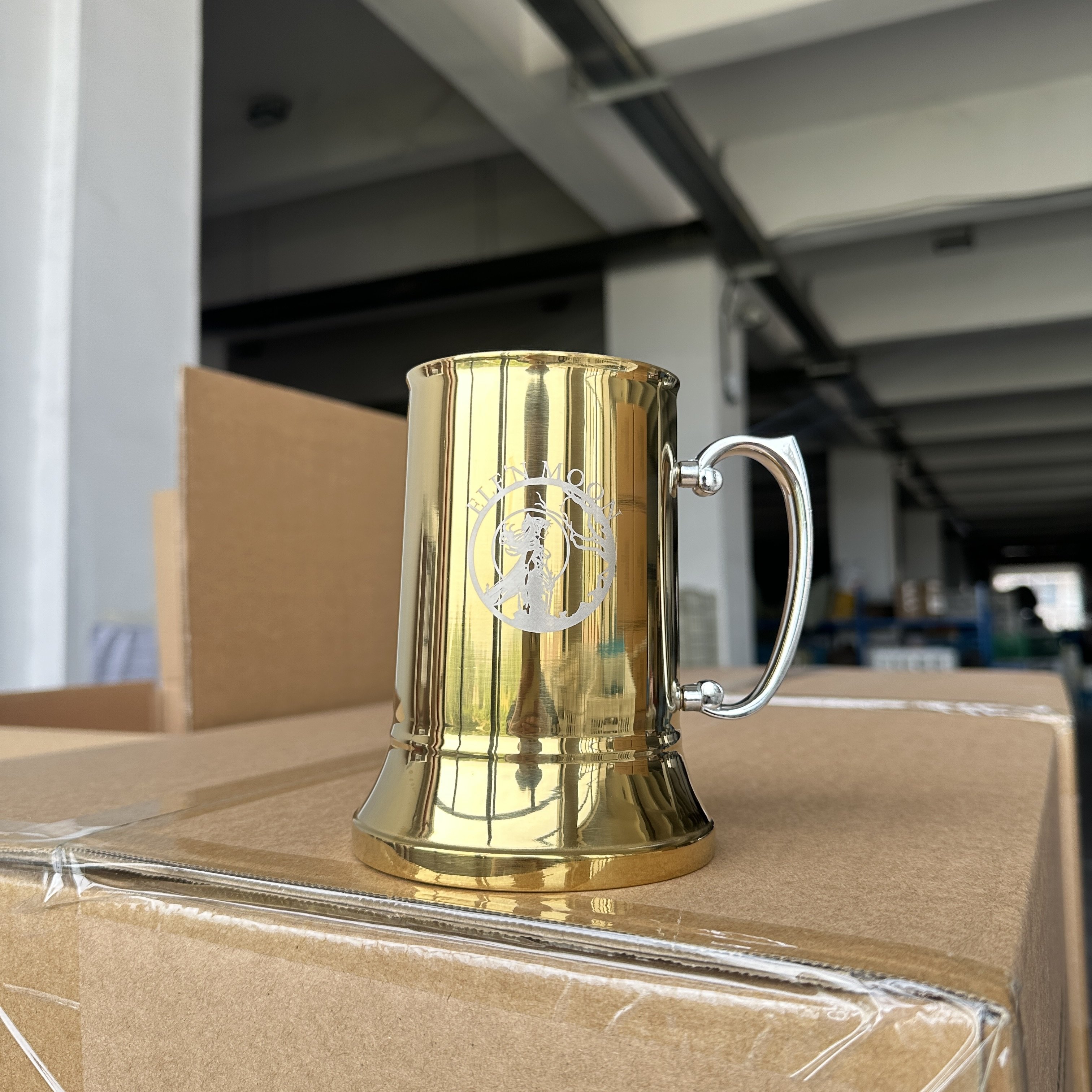 Caspian Latest Customized Logo Wholesale Metal Tankard Double Wall Stainless Steel Beer Mug With Handle