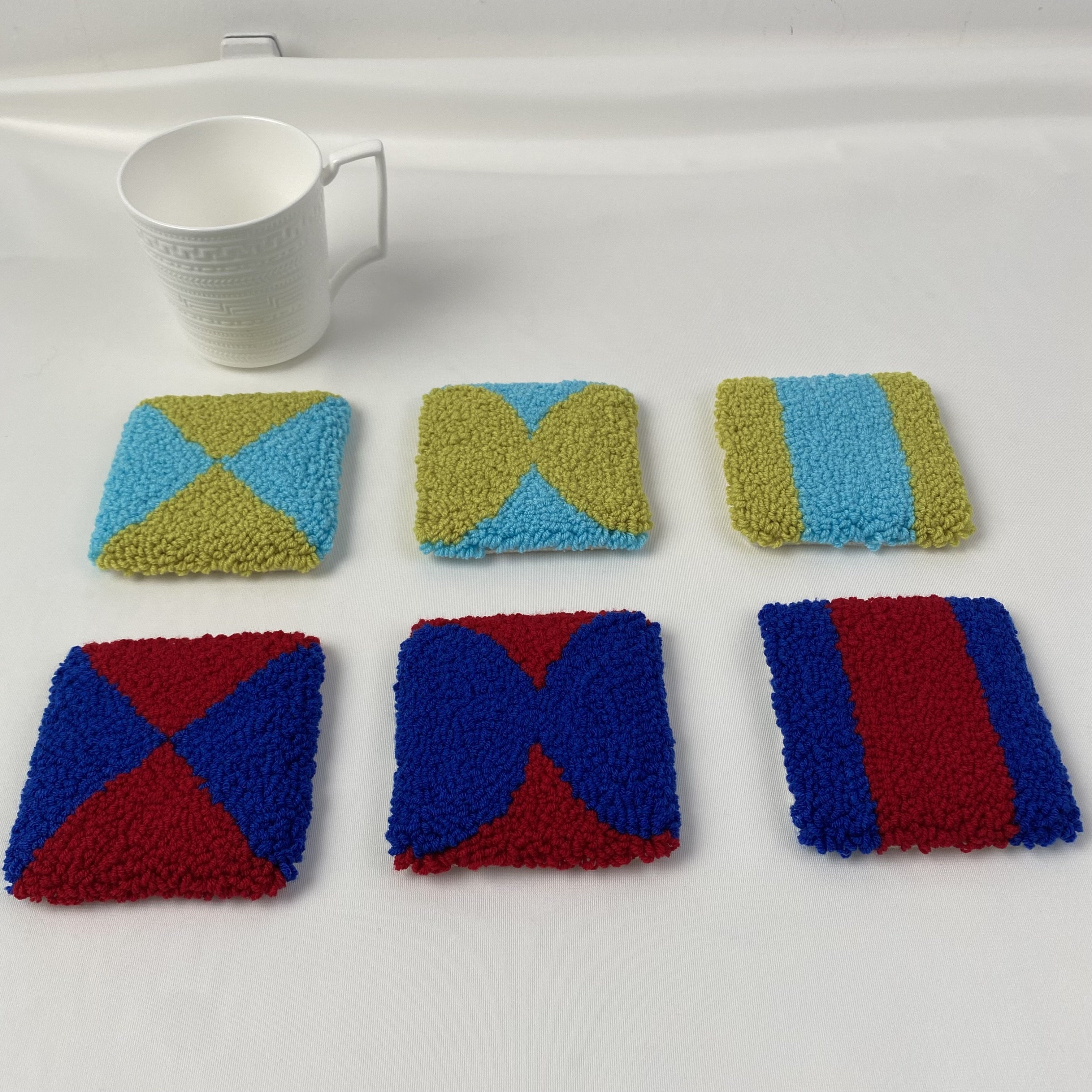 High Quality Cute Punch Needle Coaster Handmade Tufted Colorful Mug Rug Coasters for Gift