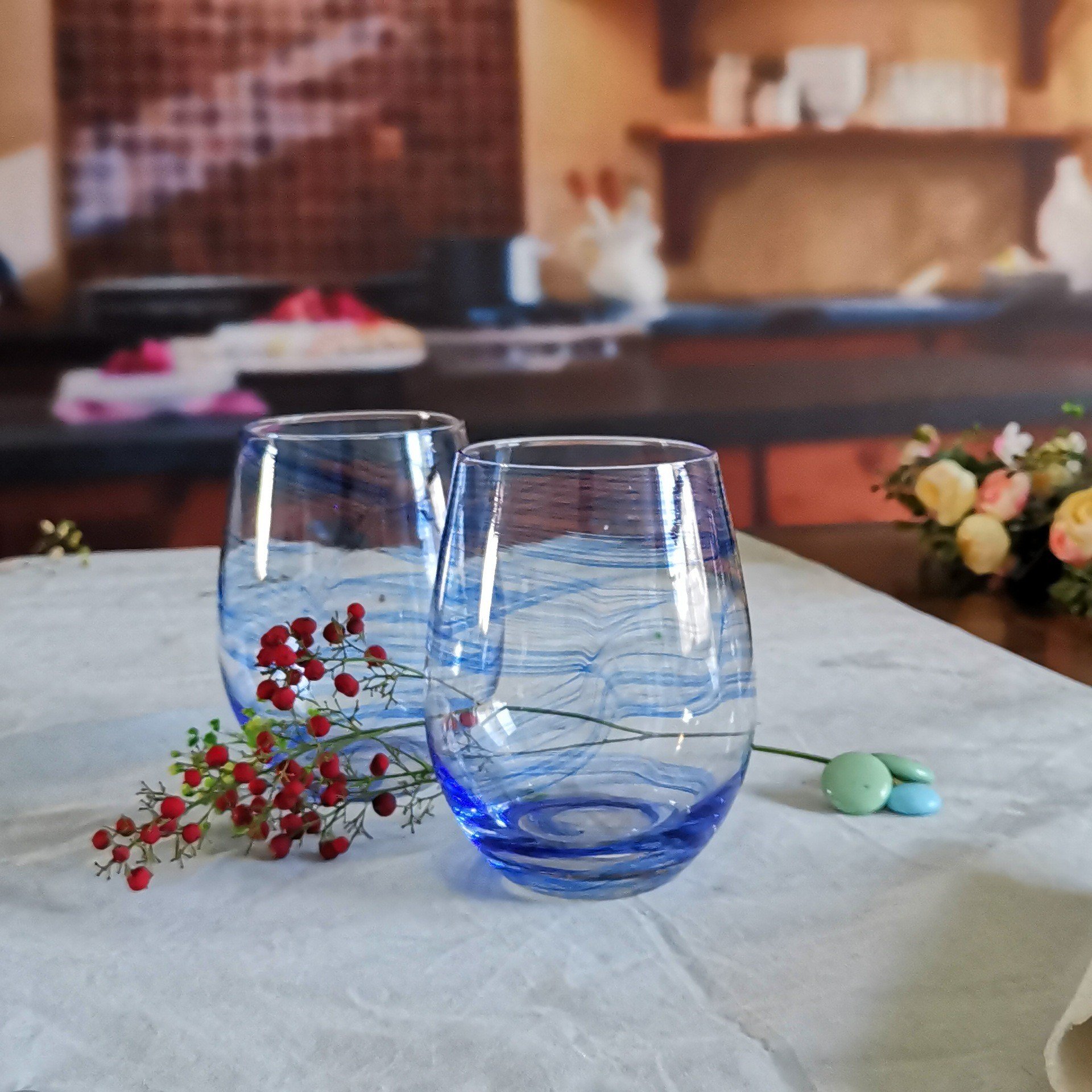 Wholesale Popular Quality Colored Words Decals Glass Egg Shaped Hand Blown Luxury Juice Cup Beer Tumbler Water Custom Mugs