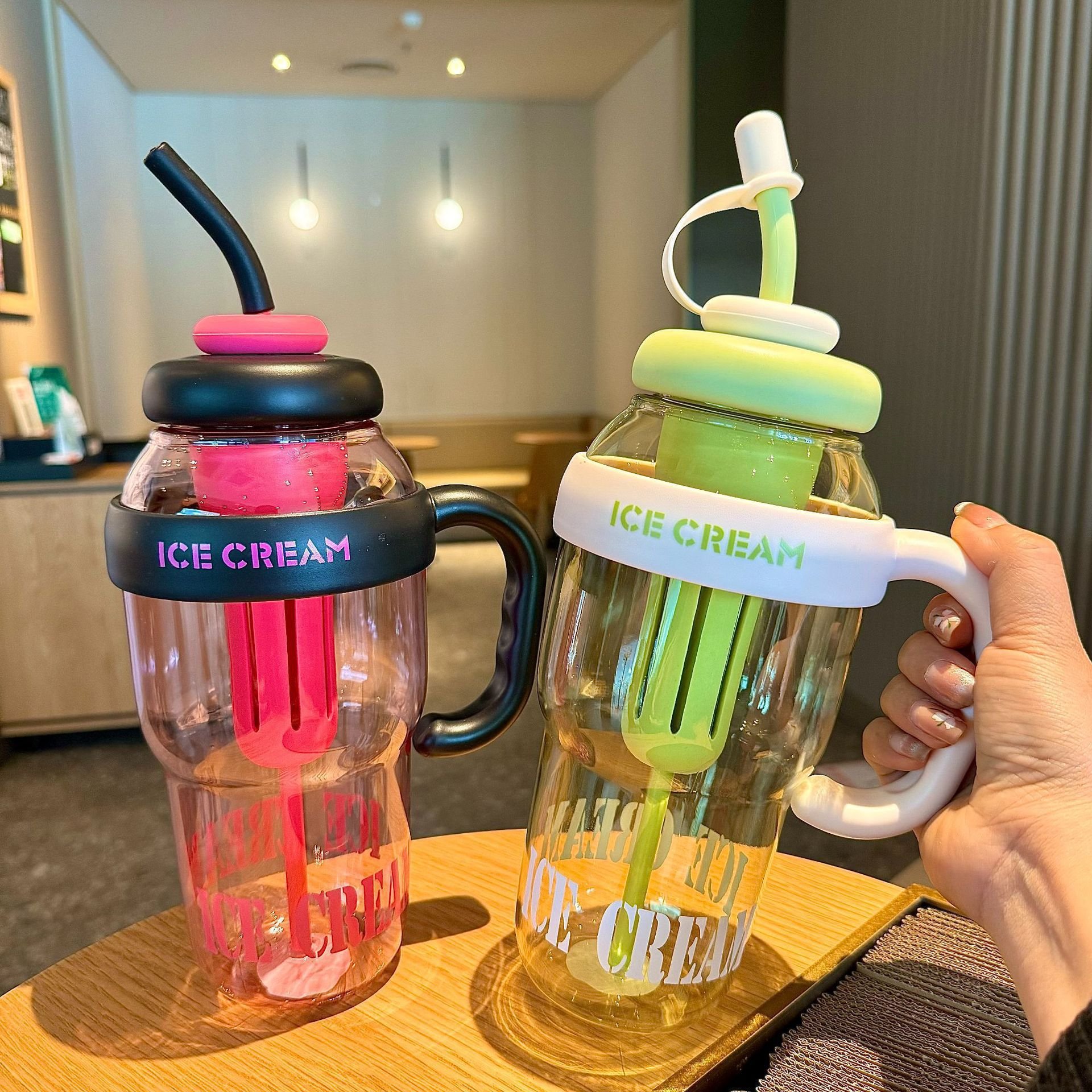 Hot Selling Products 2024 40oz Time Scale Reminder Outdoor Sports Kids School 1200ml Gifts Ice Cream Water Bottle With Handle