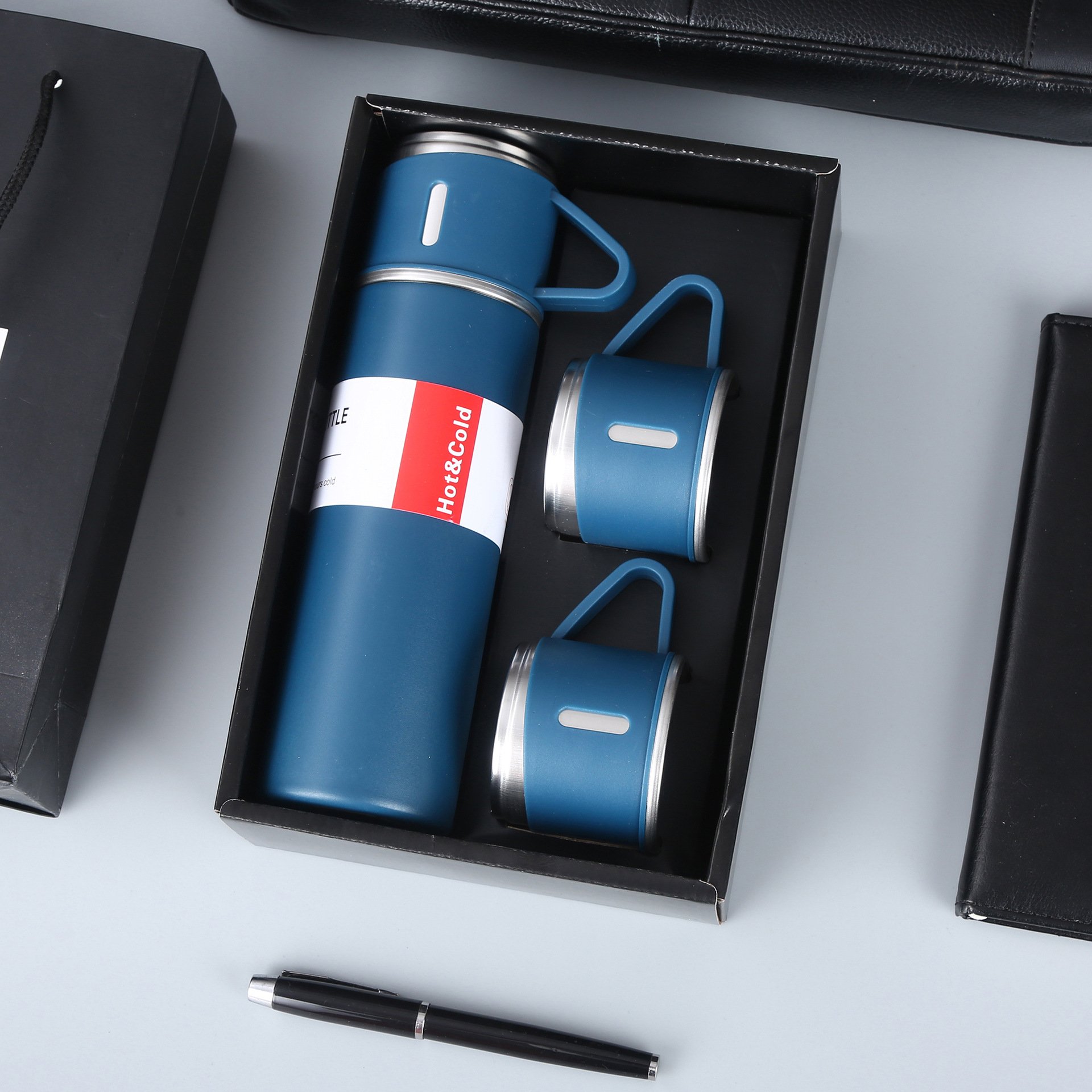 Promotion Business Gift Set Insulated Stainless Steel Vacuum Flask Hot And Cold With 3 Lids Vacuum Flask & Thermos Mug
