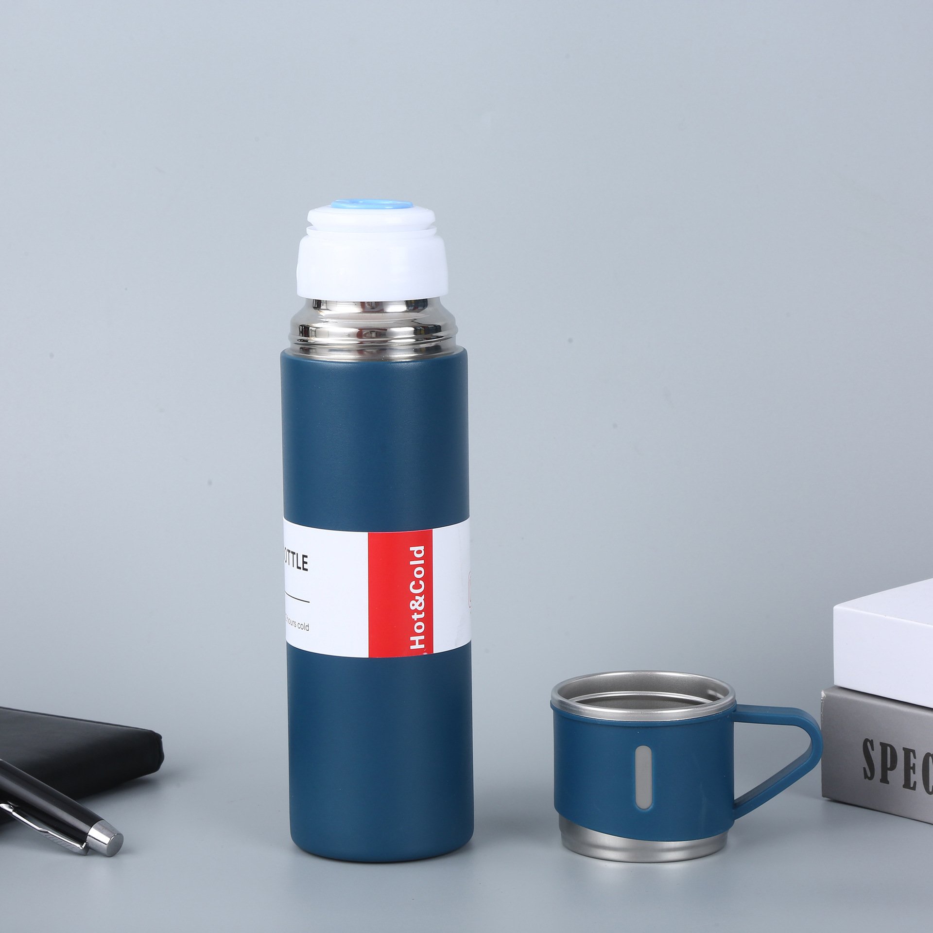 Promotion Business Gift Set Insulated Stainless Steel Vacuum Flask Hot And Cold With 3 Lids Vacuum Flask & Thermos Mug