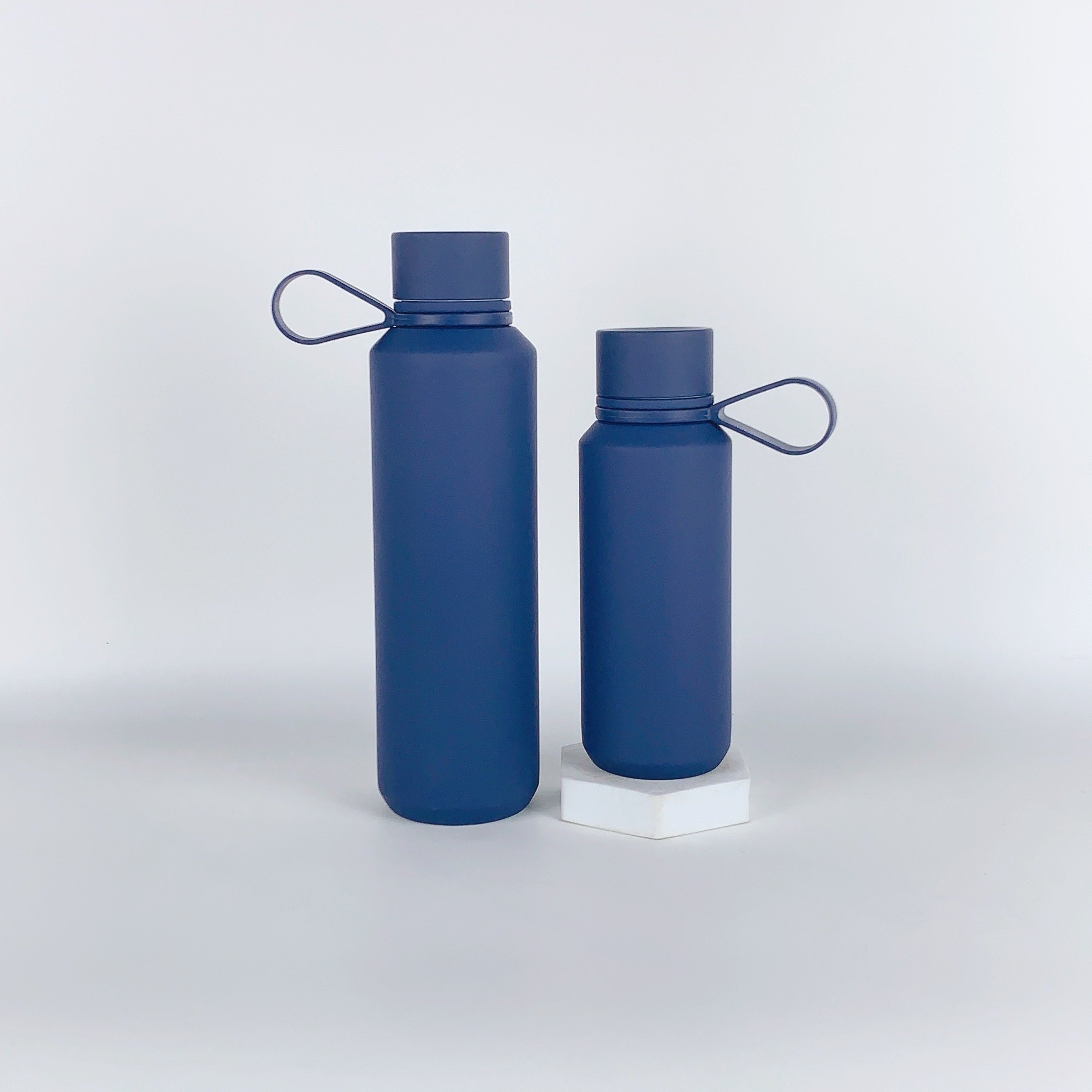 12oz Stainless Steel Bottle Double Wall Insulated Vacuum Flask Matte Rubber Coated Metal Water Bottle with Handle