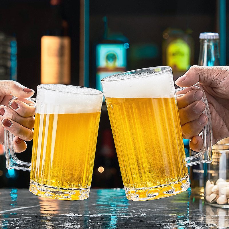 Acrylic Beer Drinking Cups Plastic Beer Mugs with Handle For Men and Women
