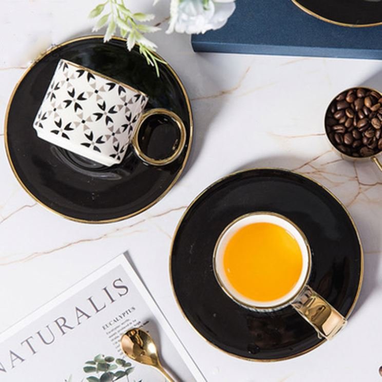 Zogifts Wholesale Nordic Coffee Golden Handle Tea Cup And Saucers Sets Tazas Ceramic Mugs Gold