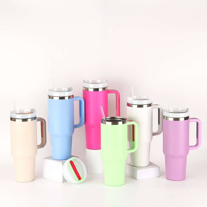 Top Sale 40 oz Adventure Vacuum Gift Coffee Mug Reusable Custom Mug With Handle & Straw BPA FREE Stay Ice-Cold Mug