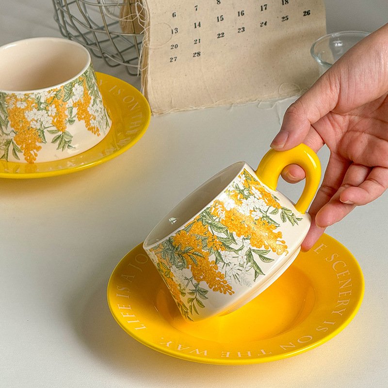 Ins nordic yellow rattan flower ceramic coffee mug and saucer set light luxury flower mug