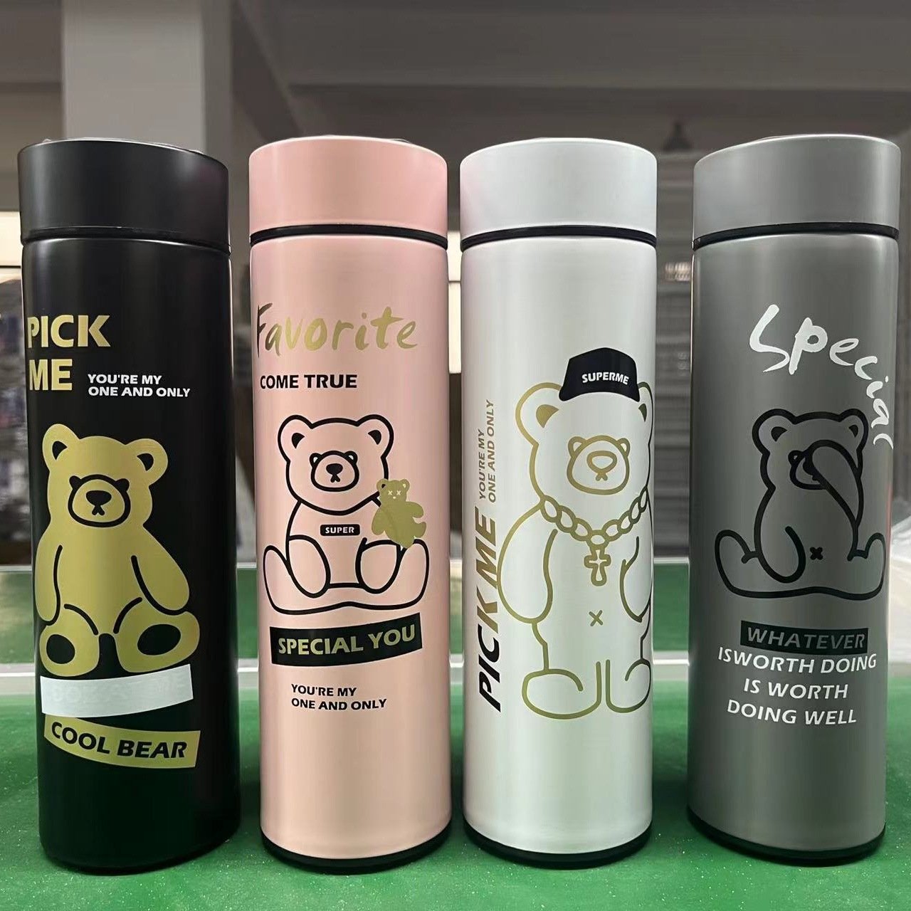 Novelty Design Printing Travel Vacuum Flask with Temperature Display Straight Cup for Business Insulated Thermos Business Gifts