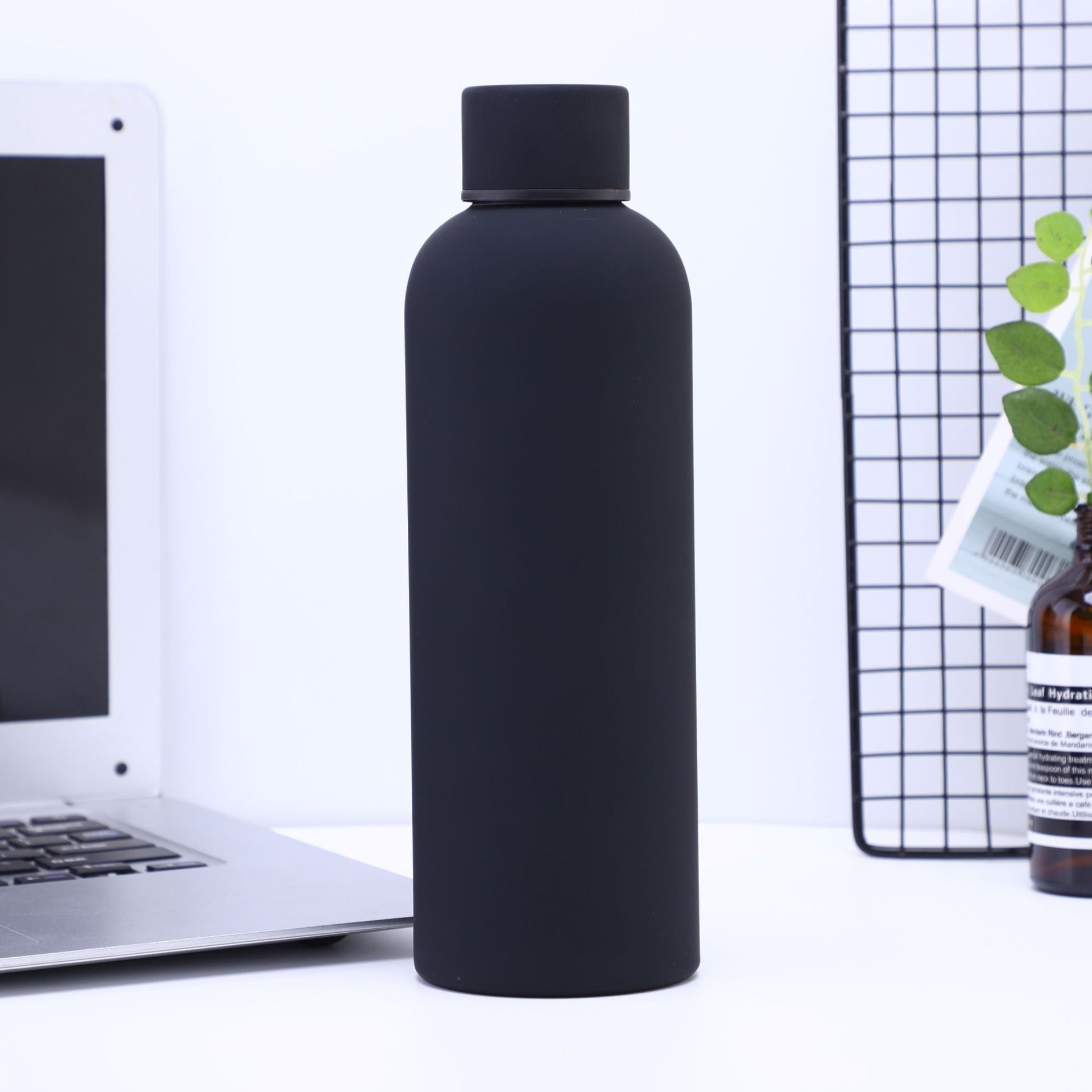 500ml 750ml Rubber Small Mouth Metal Drink Gym Sport Motivational Insulated Stainless Steel Water Bottle With Custom Logo