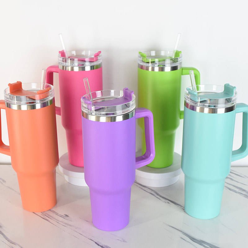 High Quality 40OZ Big Grip Reusable Vacuum Travel Beer Mug Adventure Tumbler With Handle And Straw Lid