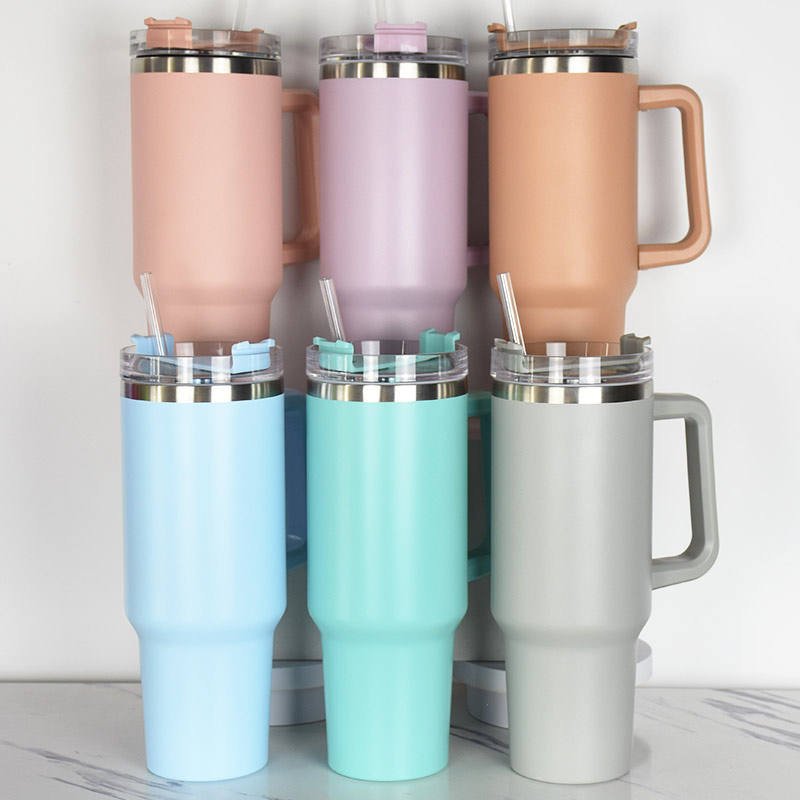 High Quality 40OZ Big Grip Reusable Vacuum Travel Beer Mug Adventure Tumbler With Handle And Straw Lid