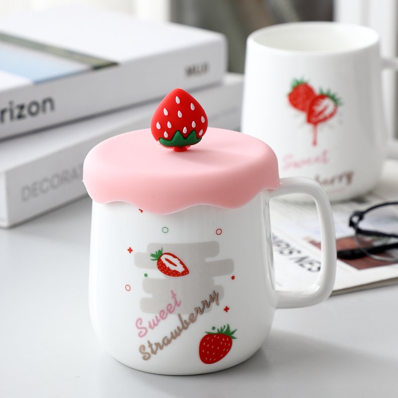 Wholesale nordic christmas Tea Coffee Mug With strawberry logo and silicone lid