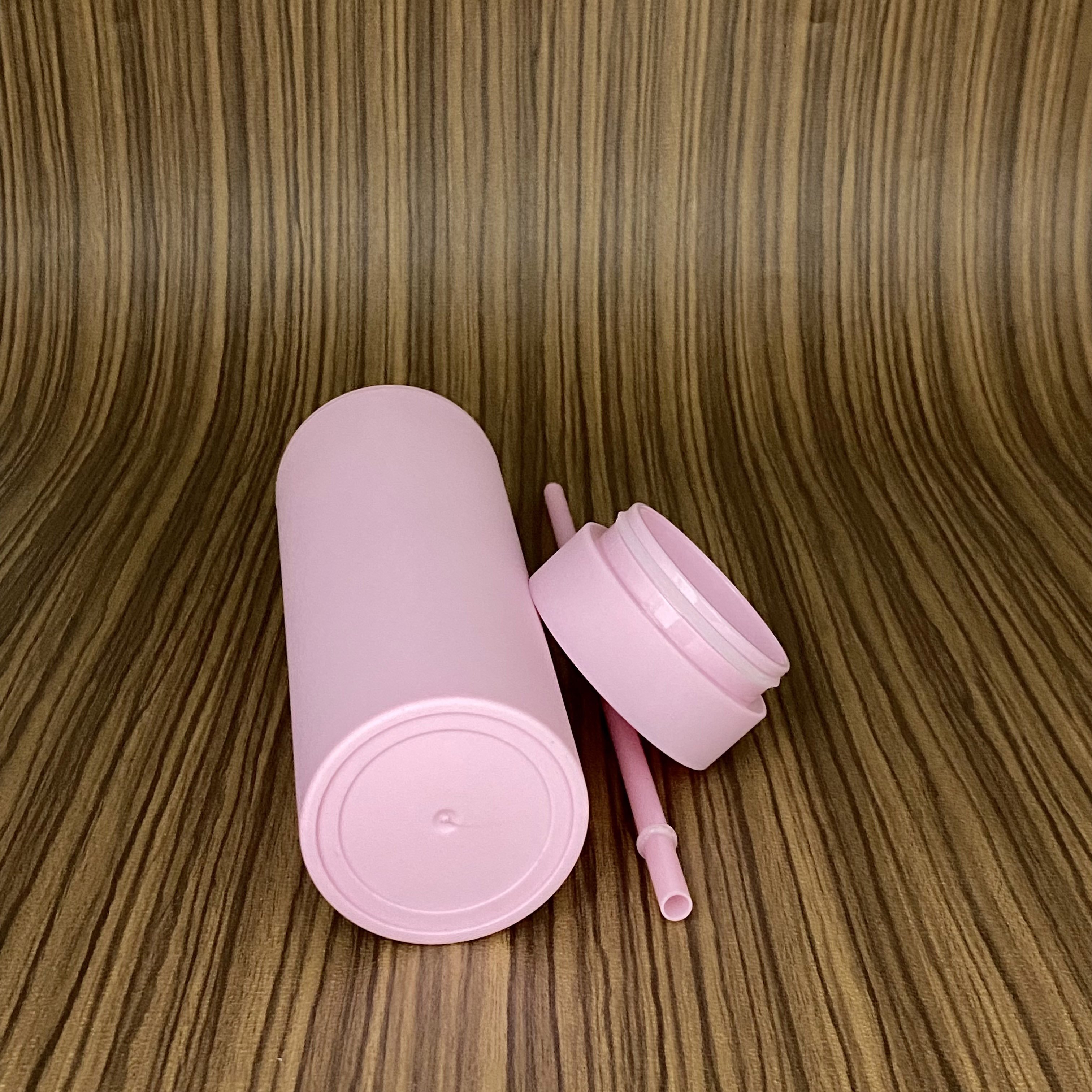 Wholesale 16oz Double Wall Matte Acrylic Skinny Tumbler Insulated Colorful Plastic Cups Water Bottle With Lid And Straw