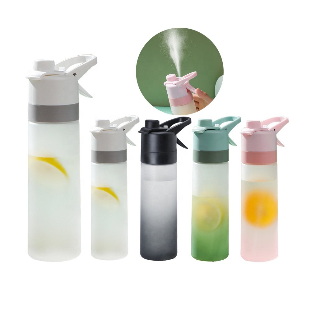 Beauchy Creative Personality New Large Capacity 650ml Portable Frosted Gradient Plastic Sports Spray Water Bottle