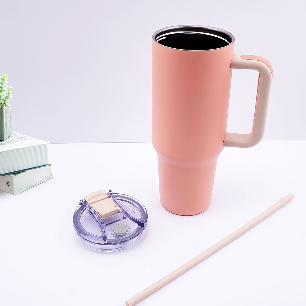 2023 New Beverages 40 oz Reusable Stainless Steel Water Bottle 40 oz Tumbler With Handle and Straw Lid Travel Mug Iced Coffee Cu