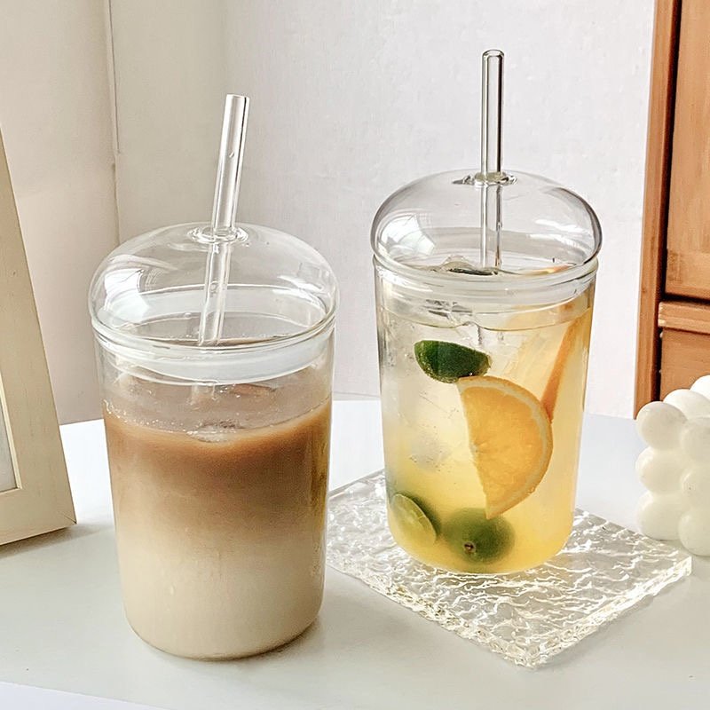 Custom Glass Cup With Dome Lid And Straw Borosilicate Iced Coffee Tumbler Glass Water Bottles Reusable Can Shaped Containers