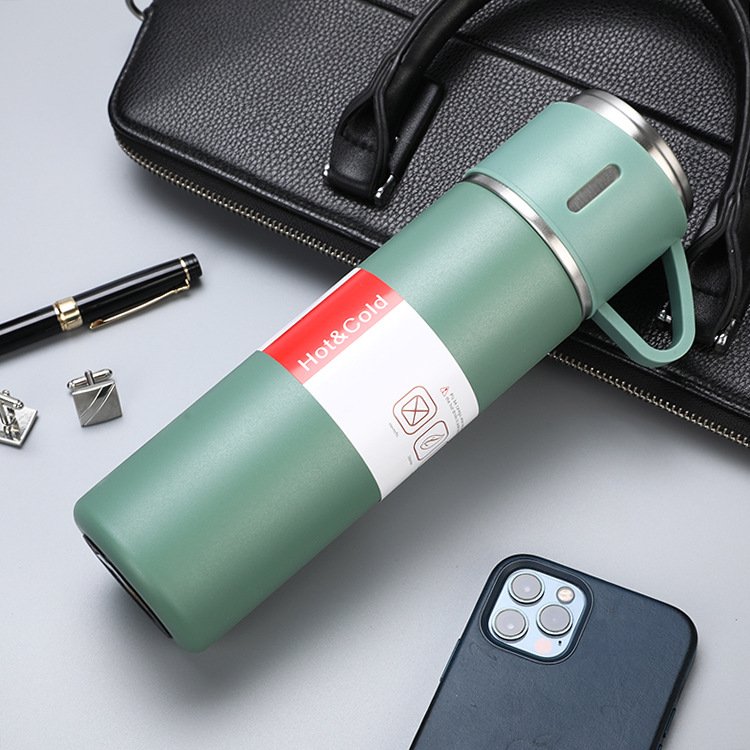 2024 New Nice liner creative water bottle vacuum flask water bottle mug tumbler gift set with 3 lids