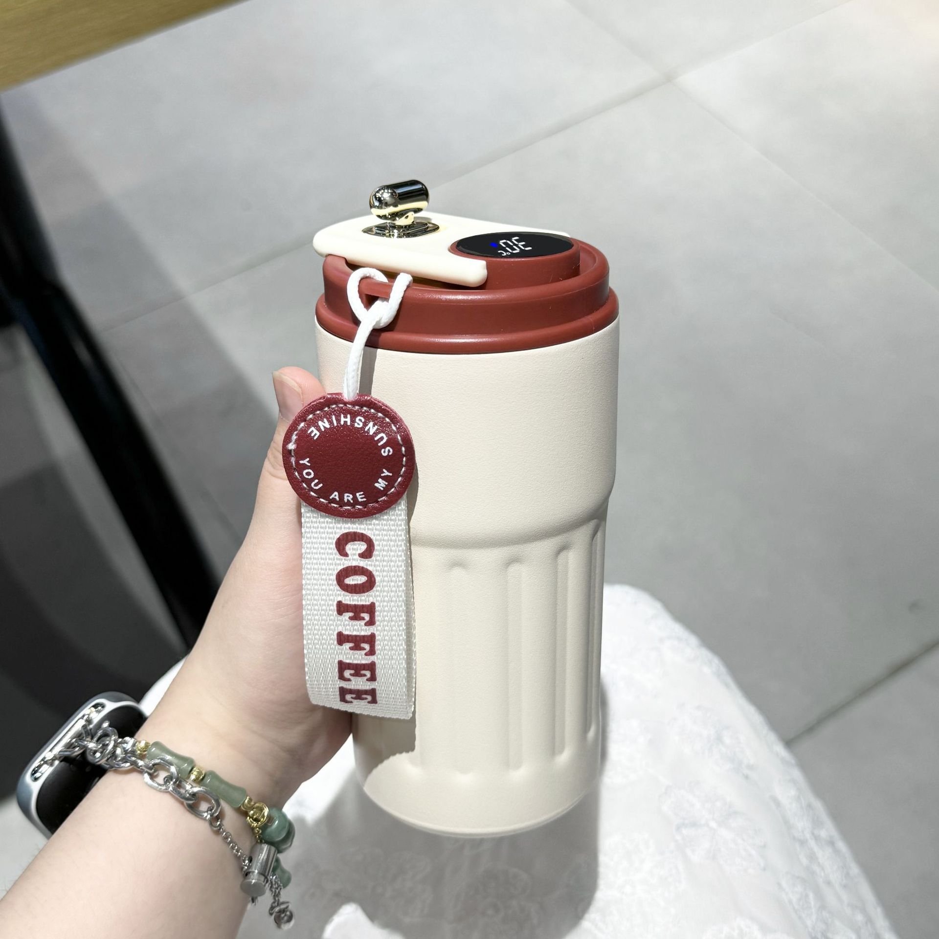 Custom Logo 316 Stainless Steel Coffee Mug with Temperature Display Vacuum Insulated Thermal Cups Business Gift Water Bottle