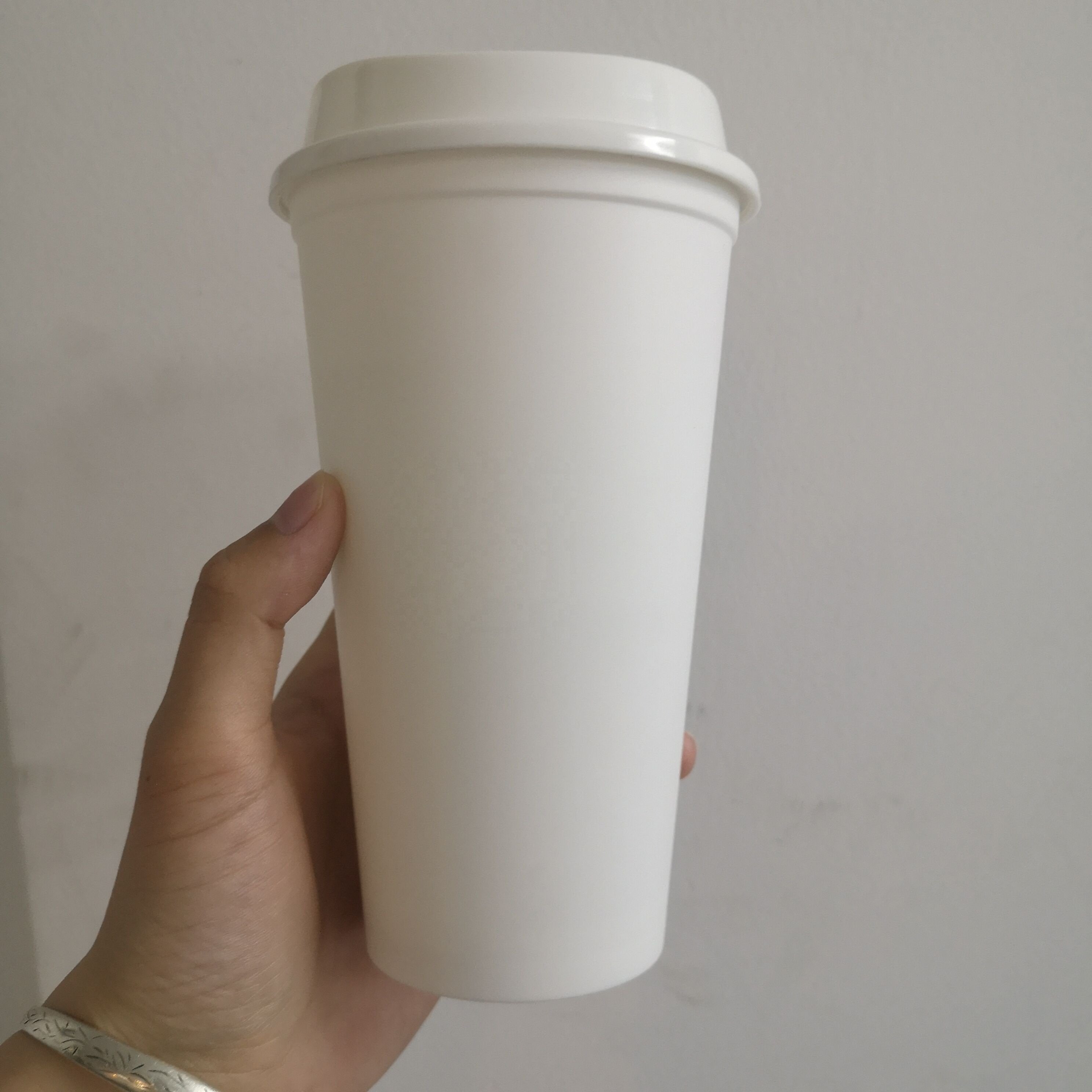 2021 New 16oz plastic coffee cup with lid coffee mug