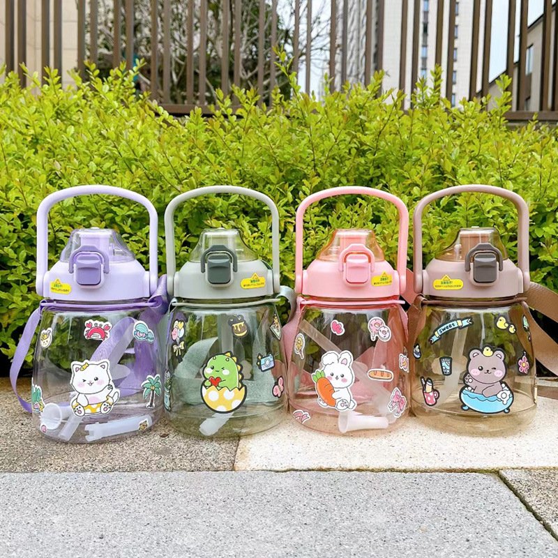 Large Capacity Drinkware Matte Custom Fashion Children Cartoon Style Plastic Water Bottle with straw and Handle