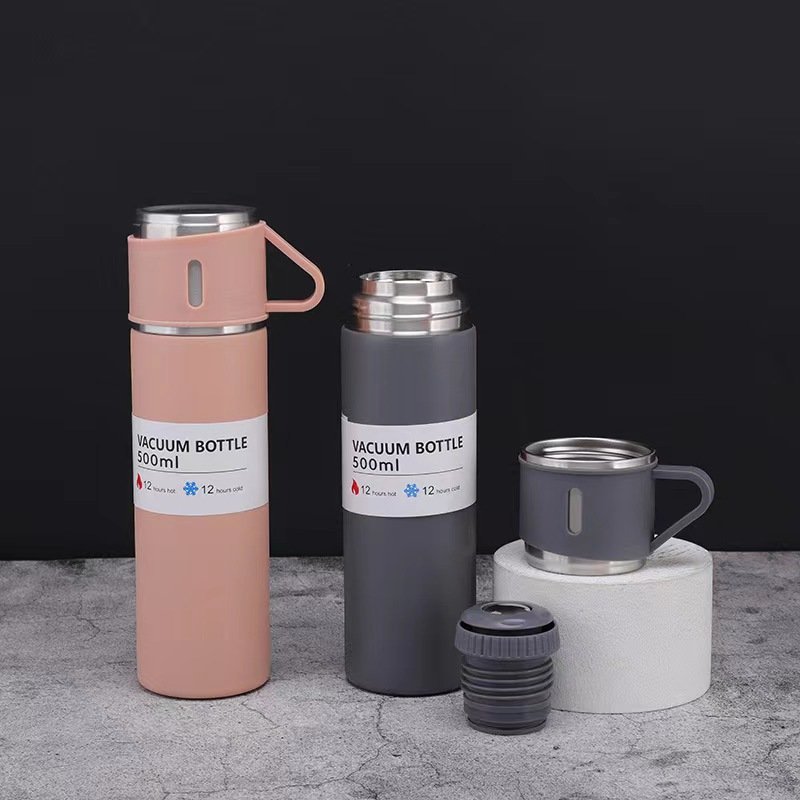 Eco-friendly 500ml Double Walled Water Bottle Travel Drinking Flask Stainless Steel Vacuum Flask Set With 3 Cups Lid