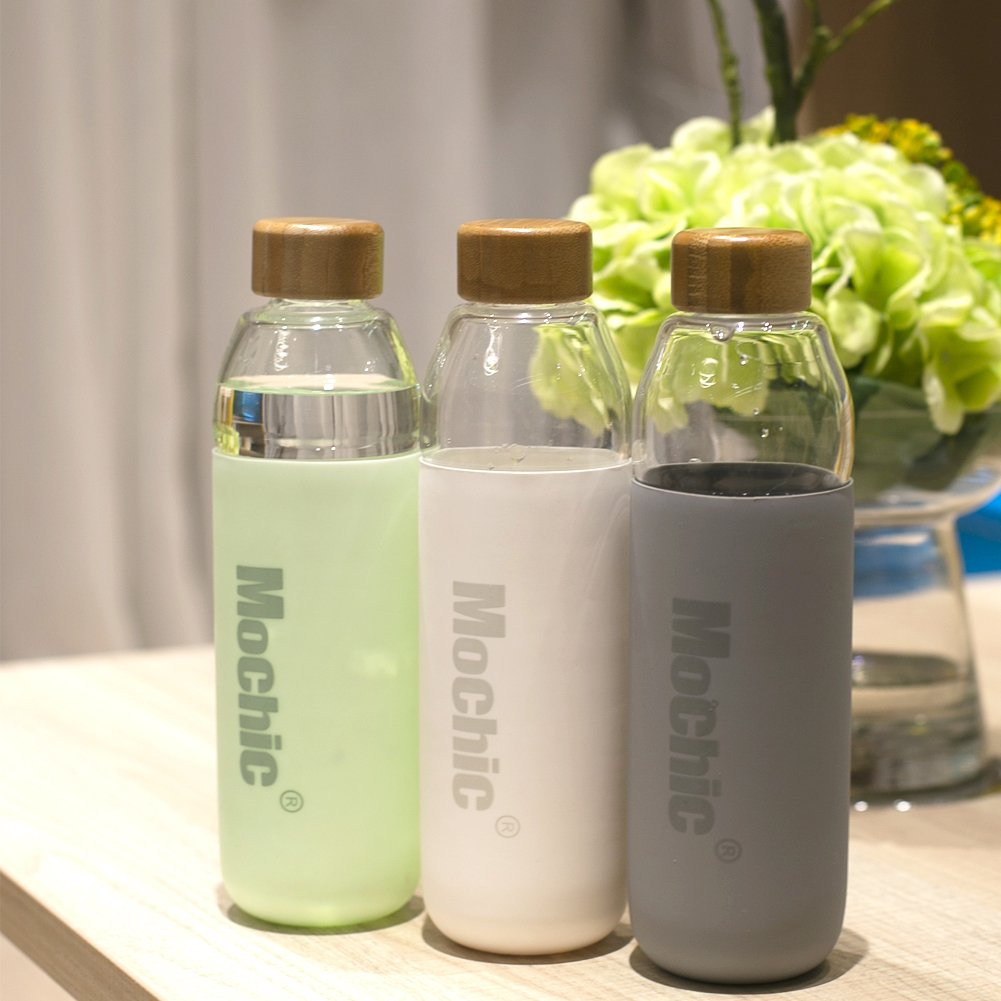 Food Grade Silicone With Bamboo Lid Design Glass Water Bottle