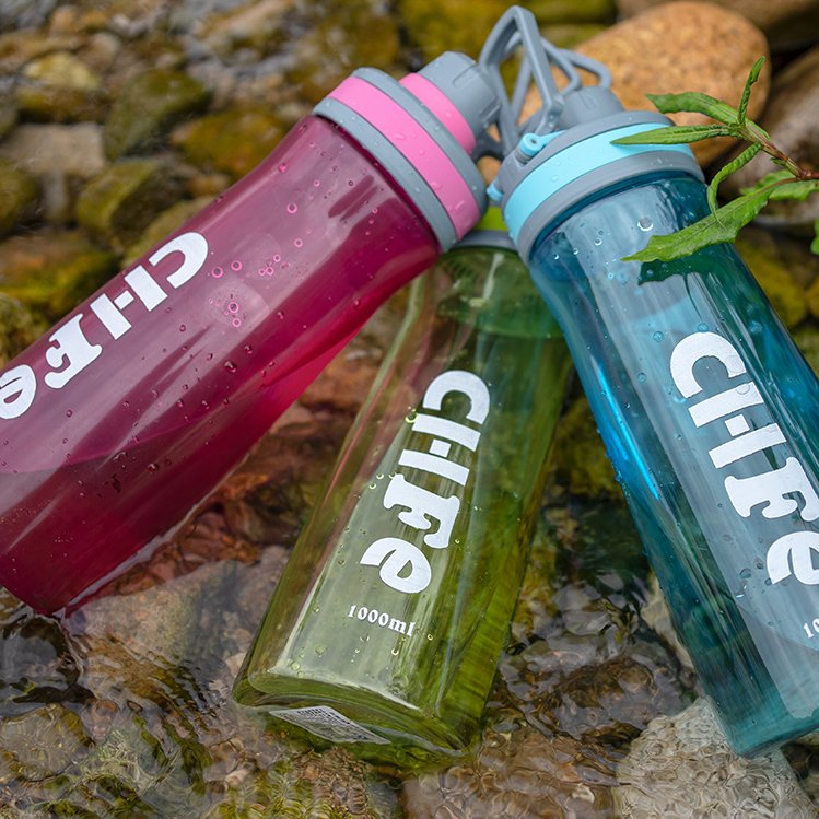 Hot Sale Large Capacity 800ML Direct Drinking Portable Plastic Sport Water Bottles
