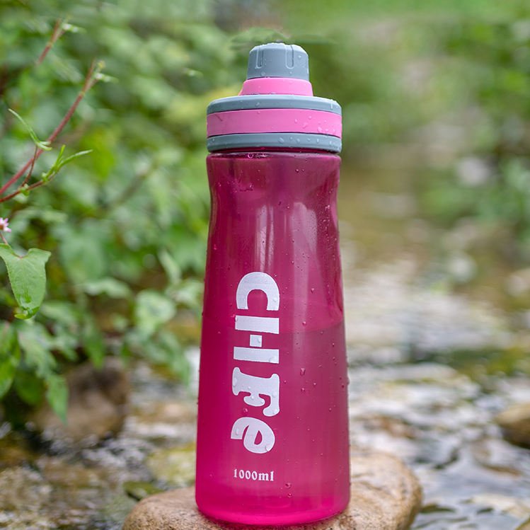 Hot Sale Large Capacity 800ML Direct Drinking Portable Plastic Sport Water Bottles