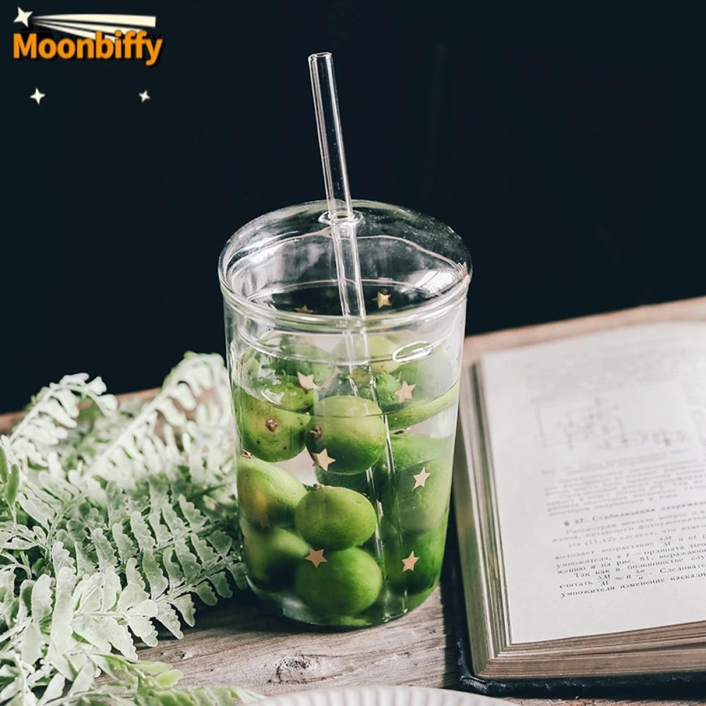 Hot Sale High Borosilicate Glass Cup Creative Transparent Cold Drinking Coffee Glass Mug with Straw and Lid