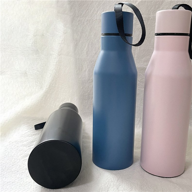 20oz 500ml termo doble pared Car portable simple stainless steel Double wall thermos insulation cup with a strap in the lid