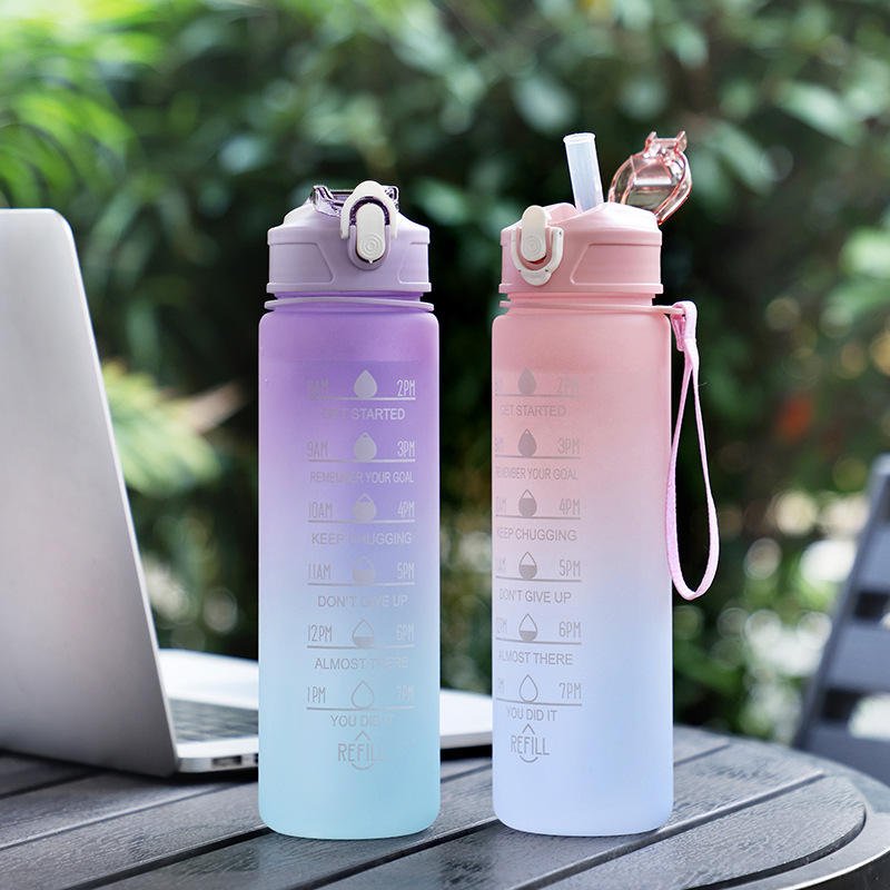 Color Mug High-color Children's Water Bottle Simple Carry Rope Space Cup Hot Selling Gradient PC Living Room Plastic Bottle