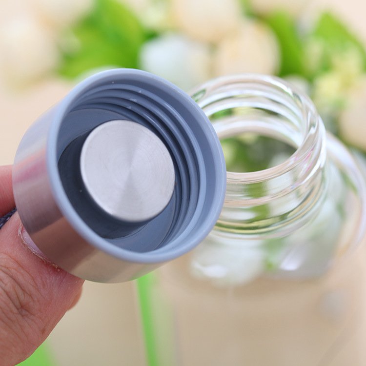 hot Wholesale 300ml 420ml 500ml 750ml 1000ml Empty Clear Round Glass Water Bottle with sleeve