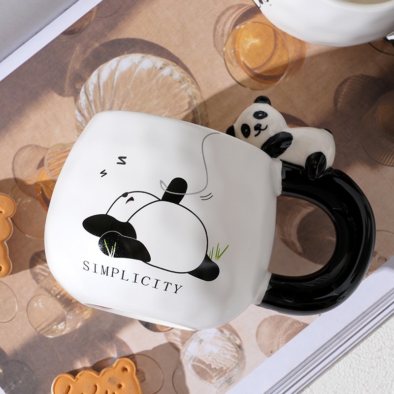 Creative Cartoon 3D Lazy Panda Ceramic Coffee Mug with Lid and Spoon Milk Tea Mug Student Gift