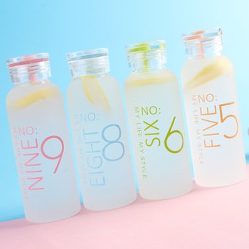 Best seller BPA Free Clear Frosted Water Bottle Reusable Cycling Drinking Glass Tumblers with Private Label
