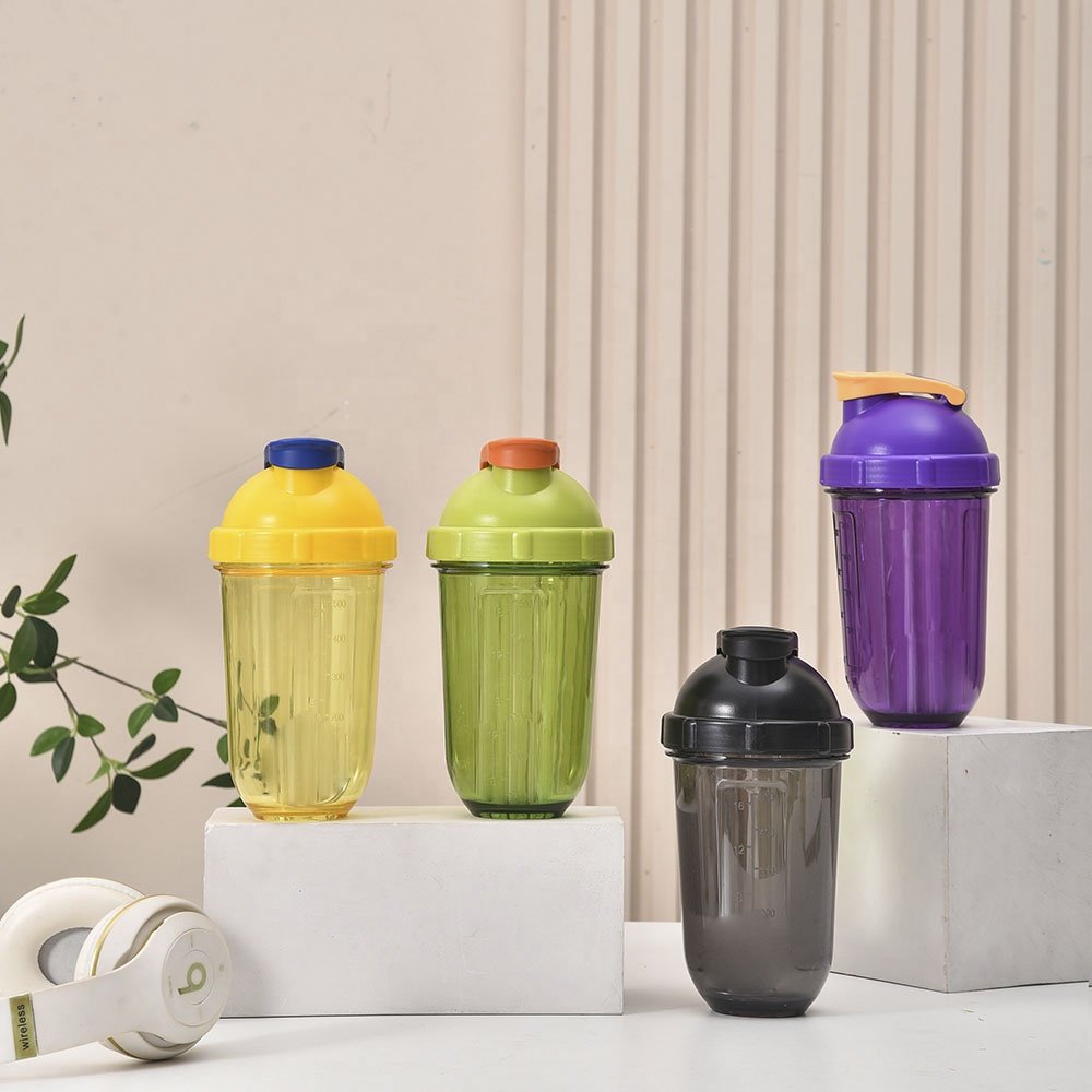 Top Selling Products BPA free Custom Logo Reusable Plastic Sport Shaker Water Bottle with Lid