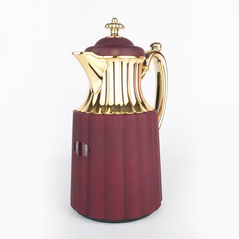 Turkish Style New Model Plastic BPA FREE Wine red gold 0.7 liter Glass Liner vacuum flasks & thermoses
