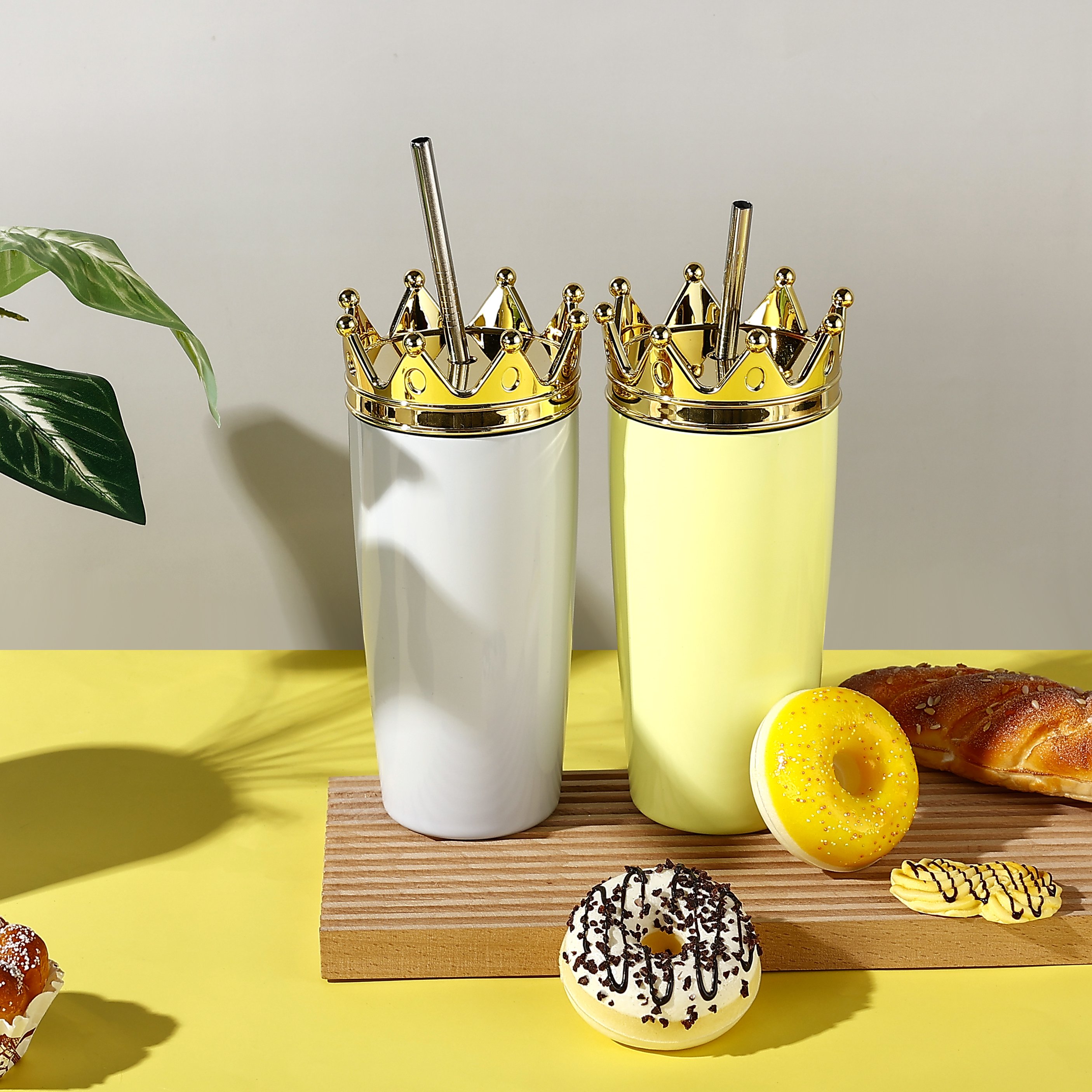 Reusable Stainless Steel Tumbler with Crown Lid Coffee Mug with Unique Design Christmas Gifts