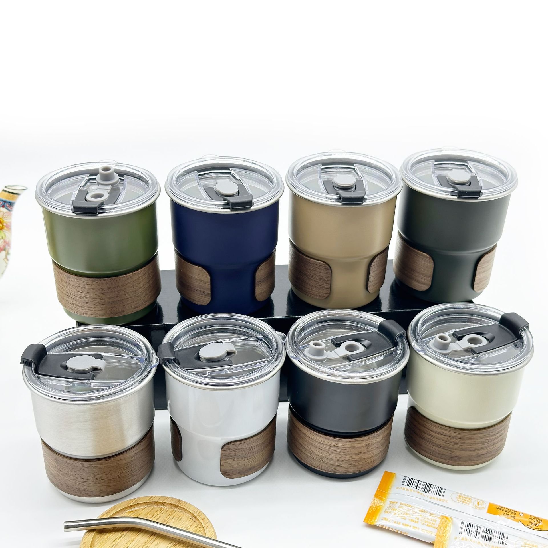 2024 new custom logo portable outdoor picnic coffee & tea cups glass cold drink beer single layer mug with wood holder and lid