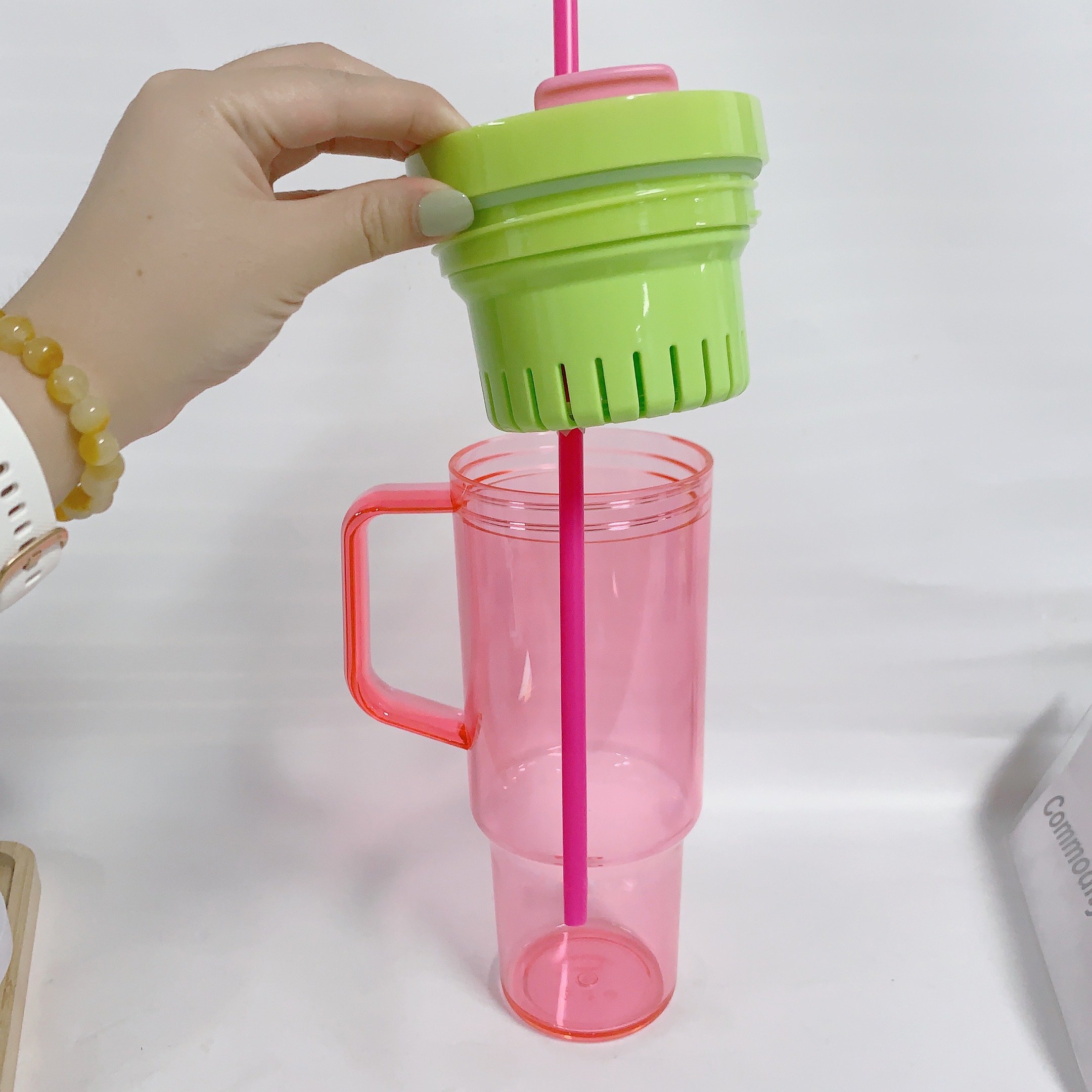 40oz Plastic Mug PCTG Drinking Cup Reusable Iced Coffee Acrylic Tumbler Fits In Cup Holder With lid & Straw