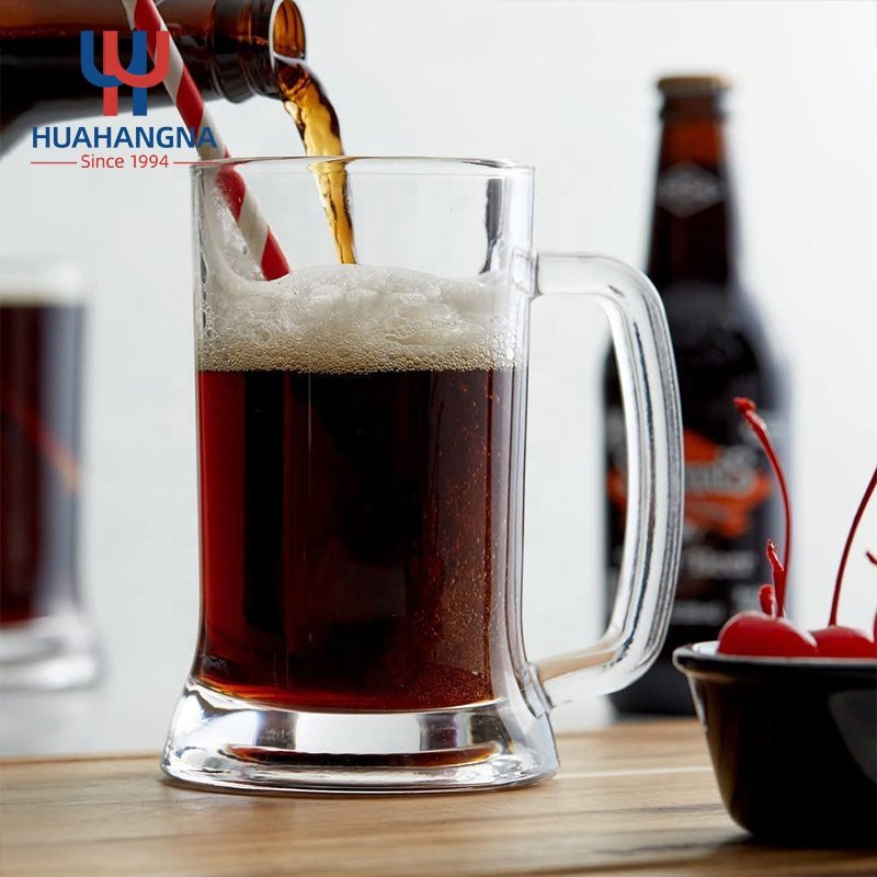 Pub Bar Restaurant Wholesale Heavy Base 650ml 22oz Classic Large Solid Glass Beer Mugs & Steins with Handle for Water Juice
