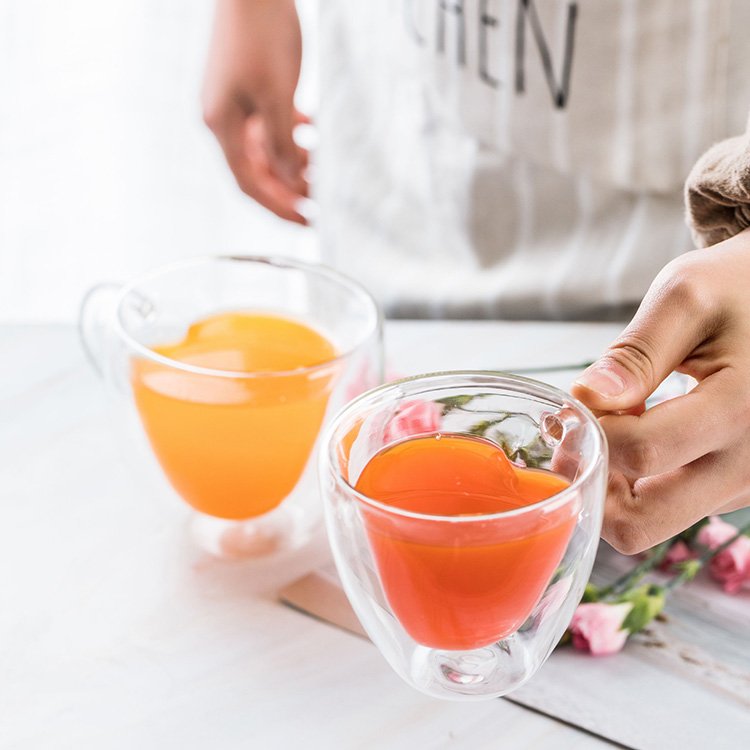 Heart Shaped Double Wall Glass Insulated Tea Coffee Cup Eco-Friendly Clear Glass Mugs High Thermal Customizable Logo Gift