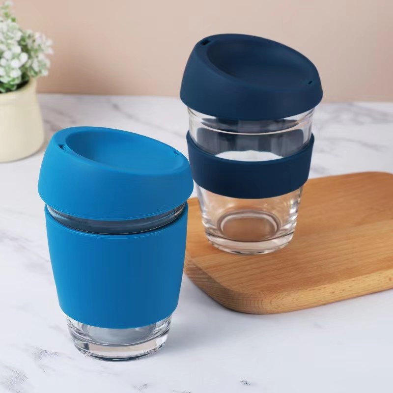 New Promotional Eco Friendly Custom Glass Mug Silicone Portable Drinking Reusable Coffee Cup with Lid