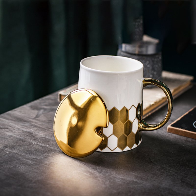 Luxury white golden honeycomb design ceramic mug with lid spoon flower tea milk coffee cup for gift household office