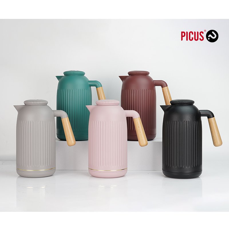 Hot Sell Simple style water jug pp outer glass inner vacuum flask