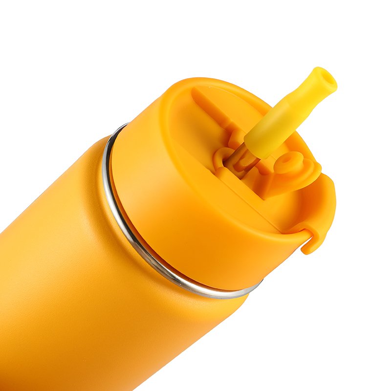 ODM 18/22oz Insulated Vacuum Flasks Slim Stainless Steel Hot Drinking Water Bottle Flask With Custom Color