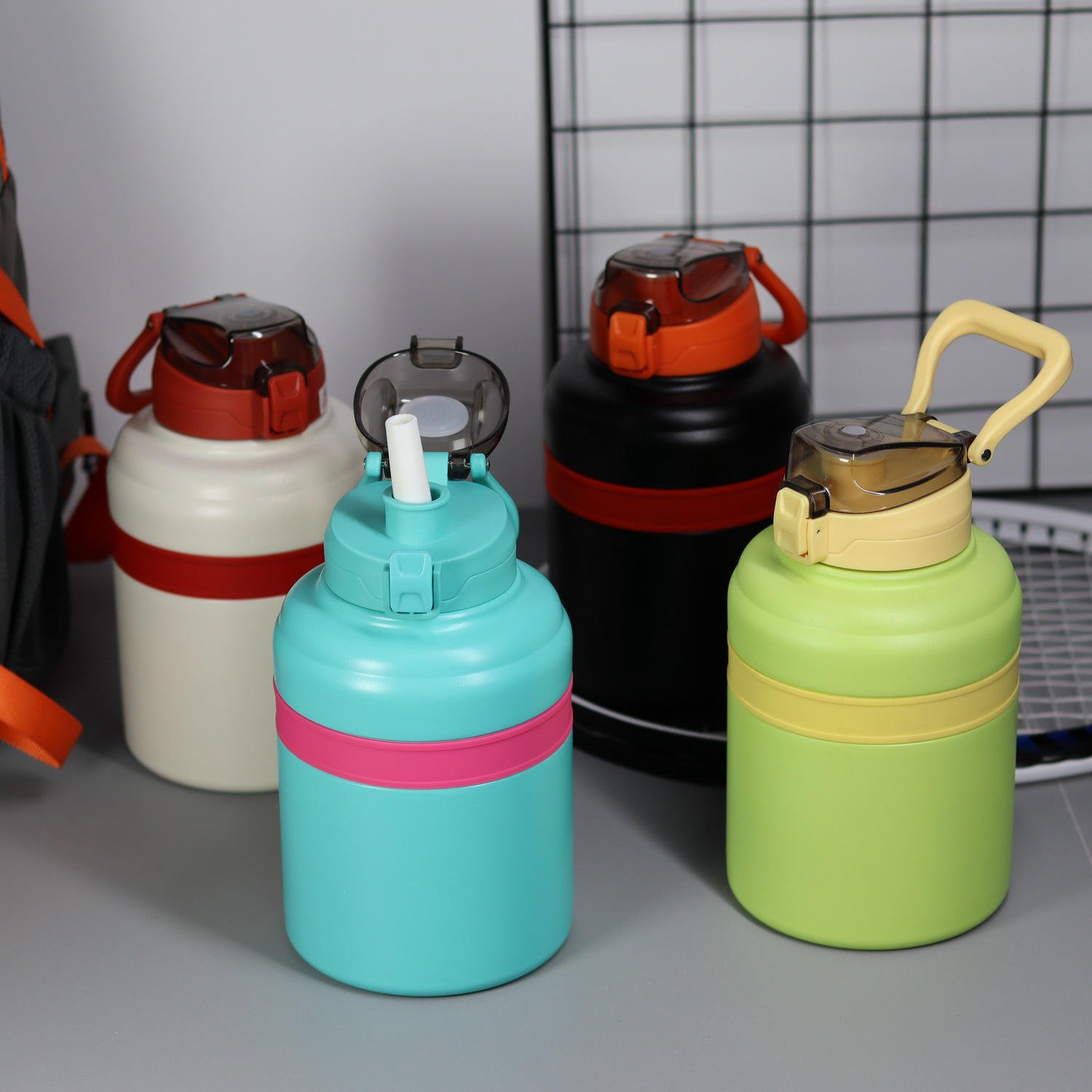 Outdoor Sports Custom 40Oz Big Double Wall Thermos Vacuum Flasks Stainless Steel Insulated Foldable Silicone Collapsible Bottles